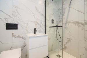 Photo 17- click for photo gallery